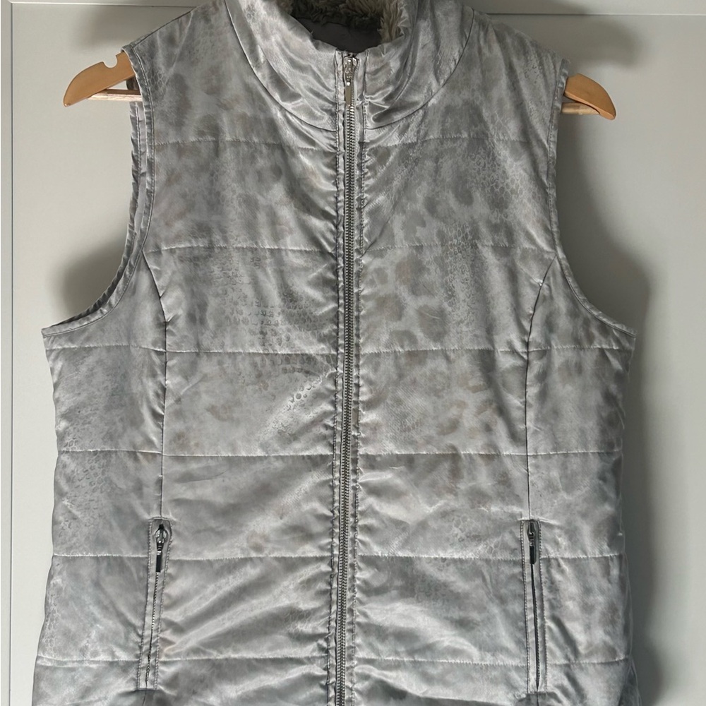 Chico's SilverQuilted Sherpa Collar Vest sz1